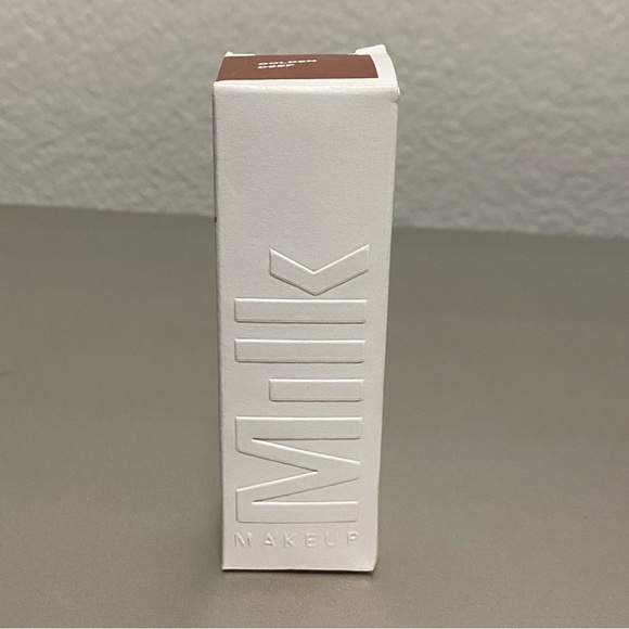 NEW MILK MAKEUP Flex Foundation Stick in Golden Deep - Picture 9 of 9